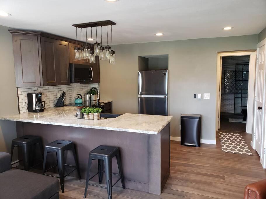 Lake Front Condo 1Bd - Fully Remodeled! Dillon Exterior photo